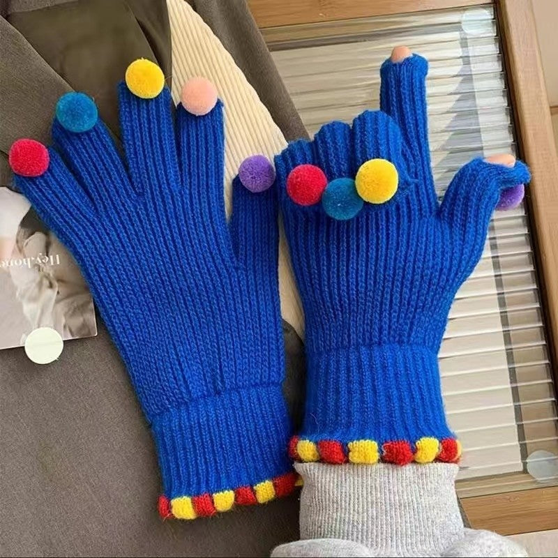 10952128