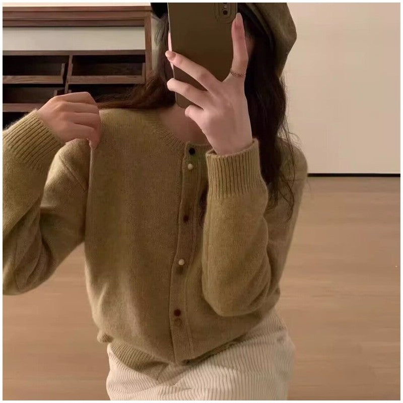 10745502